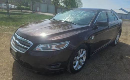 2010 Ford Taurus SEL