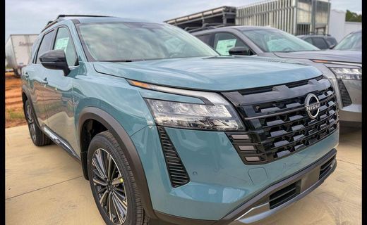 2026 Nissan Pathfinder Platinum