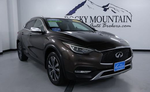 2018 Infiniti QX30 Premium