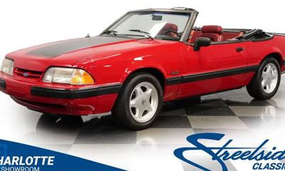 1991 Ford Mustang LX