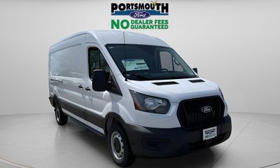 2026 Ford Transit Medium Roof