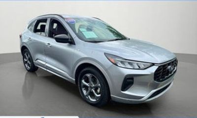 2022 Ford Escape Titanium
