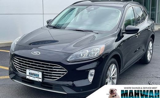 2022 Ford Escape Titanium