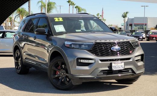 2022 Ford Explorer ST