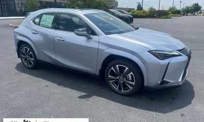 2026 Lexus UX 300H