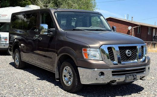 2014 Nissan NV 3500 HD SL