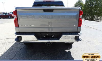 2023 Chevrolet Silverado