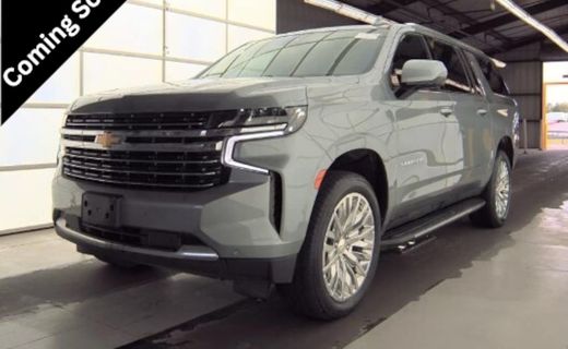 2023 Chevrolet Suburban LT