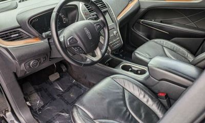 2017 Lincoln MKC Select