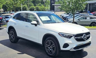 2026 Mercedes-Benz GLC-Class GLC300