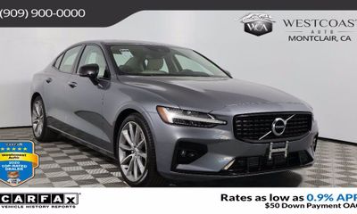 2021 Volvo S60 R Design Momentum