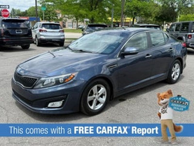 2015 Kia Optima — a typically priced live listing