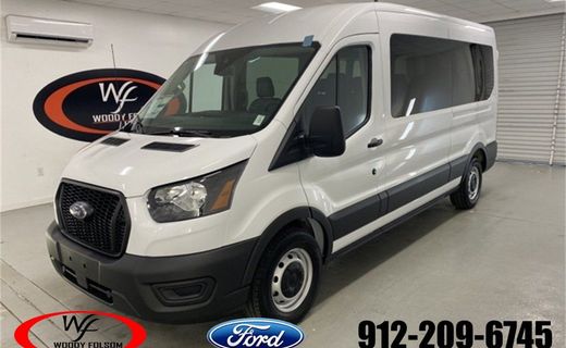 2025 Ford Transit Medium Roof