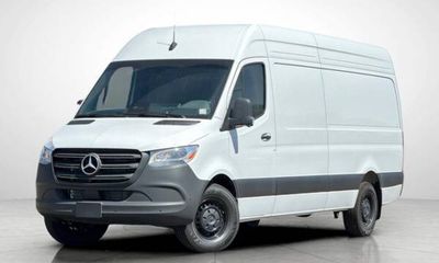 2026 Mercedes-Benz Sprinter 907 VS30