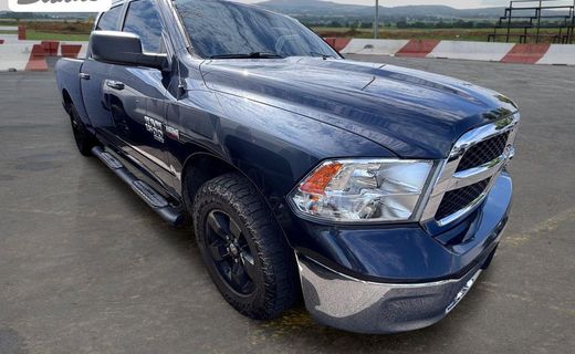 2019 Ram 1500 SLT