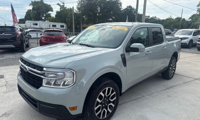 2022 Ford Maverick Lariat