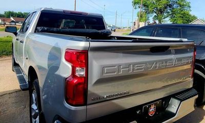 2021 Chevrolet Silverado Custom