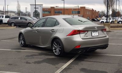 2017 Lexus IS 300