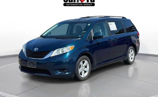 2011 Toyota Sienna LE