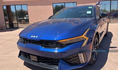 2025 Kia K5