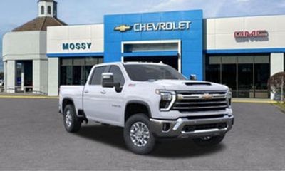 2026 Chevrolet Silverado HD Custom