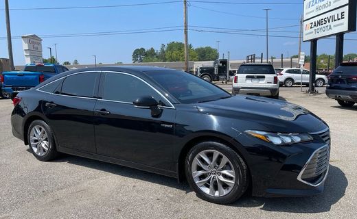 2021 Toyota Avalon Package