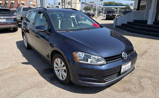 2017 Volkswagen Golf Sportwagen 4MOTION