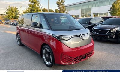 2025 Volkswagen ID Buzz Pro S Plus