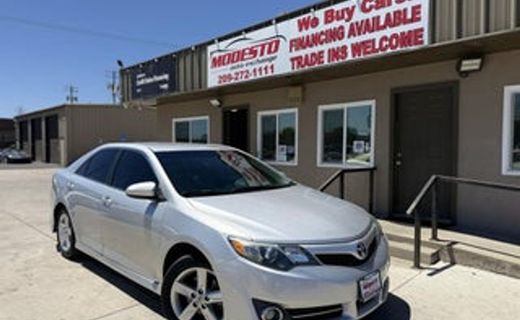 2014 Toyota Camry SE