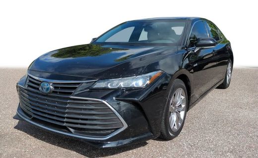 2021 Toyota Avalon Package