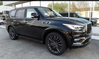 2023 Infiniti QX80 Base