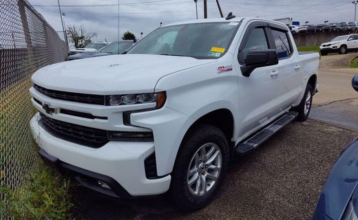 2020 Chevrolet Silverado RST