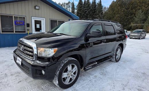 2016 Toyota Sequoia SR5 Grade