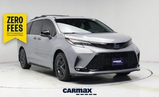2025 Toyota Sienna XSE