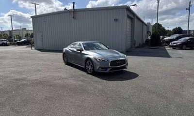2017 Infiniti Q60 20T Premium