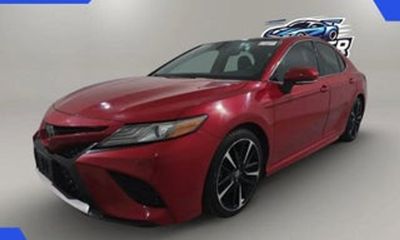 2019 Toyota Camry XSE