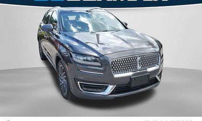 2020 Lincoln Nautilus Reserve