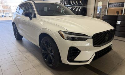 2026 Volvo XC60 Ultra Black Edition