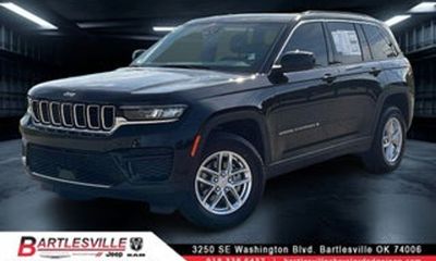 2024 Jeep Grand Cherokee Laredo