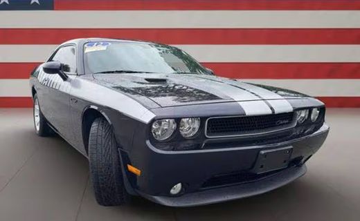 2012 Dodge Challenger Base