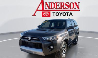 2021 Toyota 4RUNNER TRD Offroad Prem