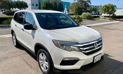 2016 Honda Pilot LX