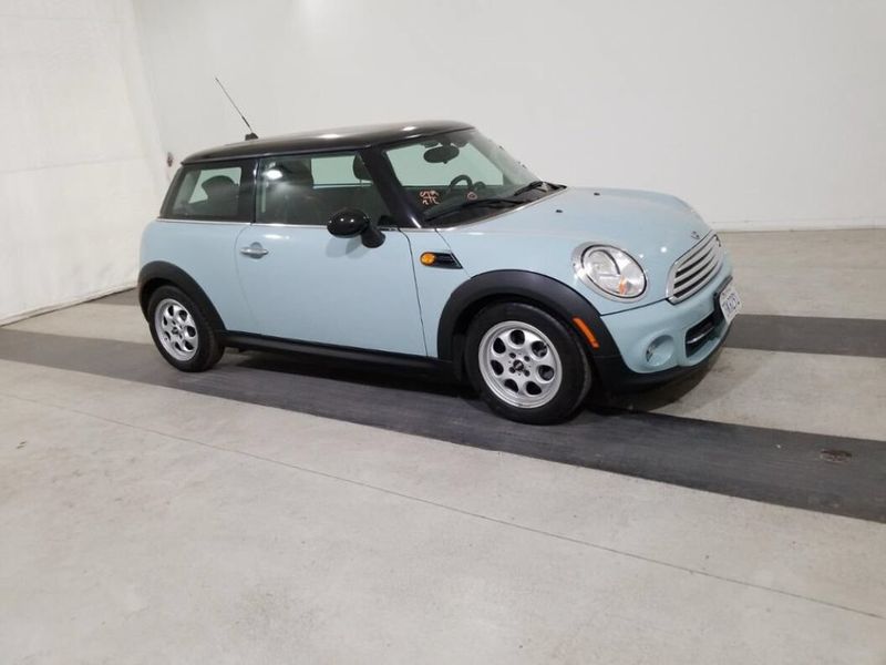 2013 Mini Hardtop — a typically priced live listing
