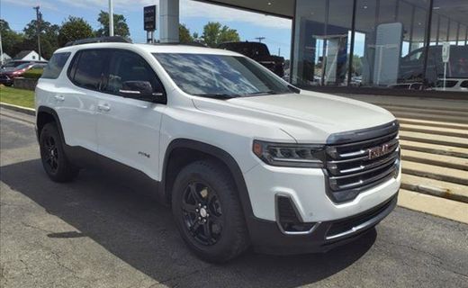 2022 GMC Acadia AT4