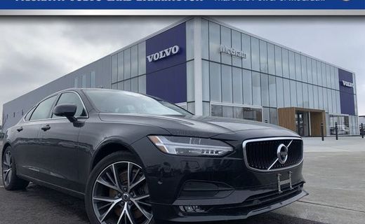 2018 Volvo S90 Momentum
