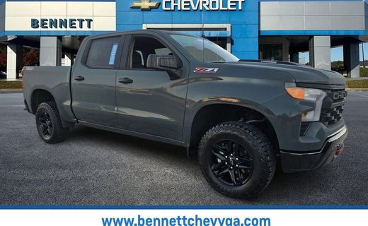 2025 Chevrolet Silverado Trail Boss Custom