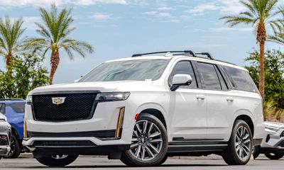2022 Cadillac Escalade Sport
