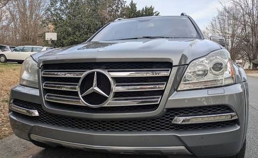 2011 Mercedes-Benz GL-Class GL550 4 Matic