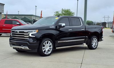 2022 Chevrolet Silverado High Country