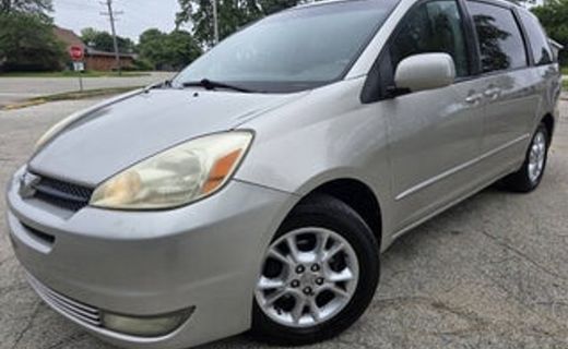 2005 Toyota Sienna XLE